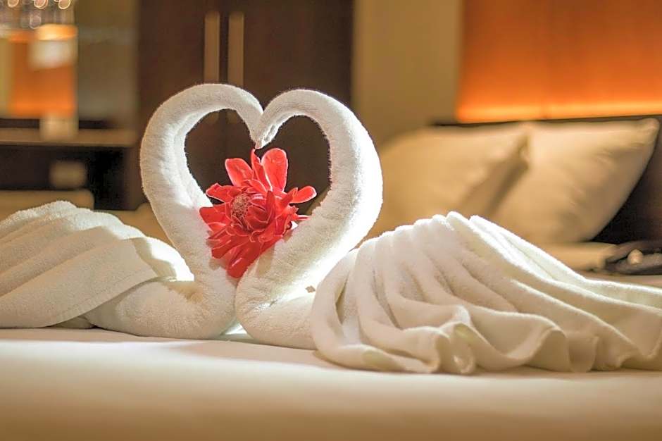 M Citi Suites