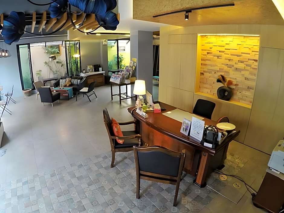 Sea Front Home Boutique - Patong Beach