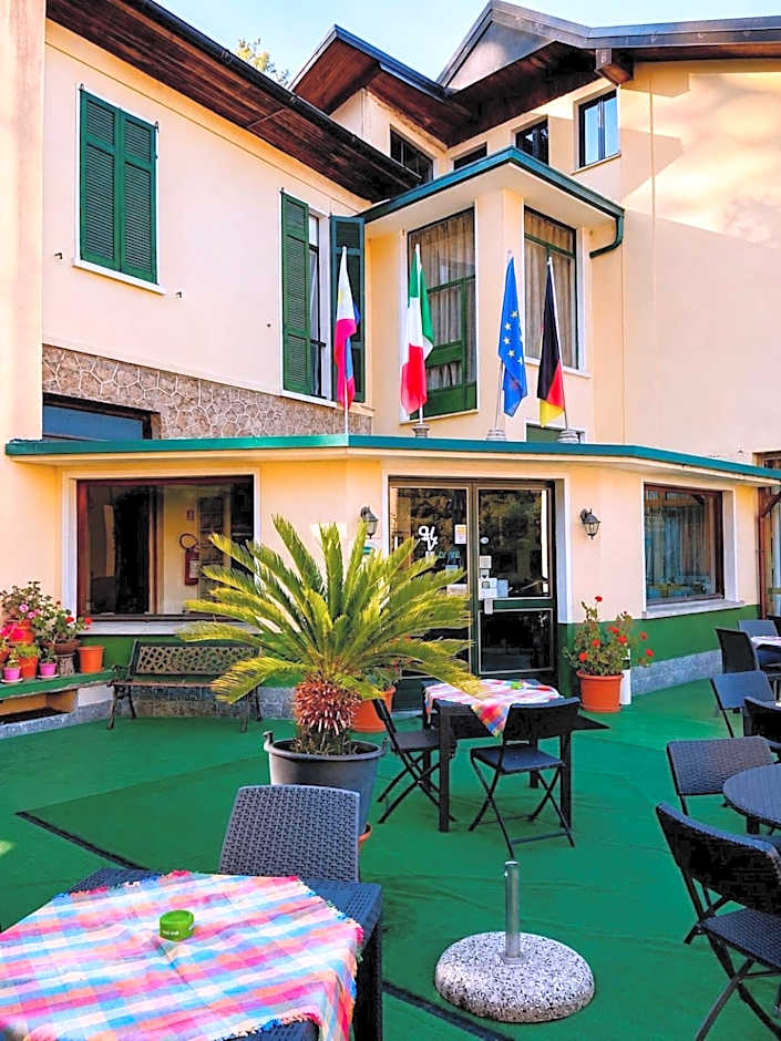 Vittoria 1920 - hotel restaurant apartaments