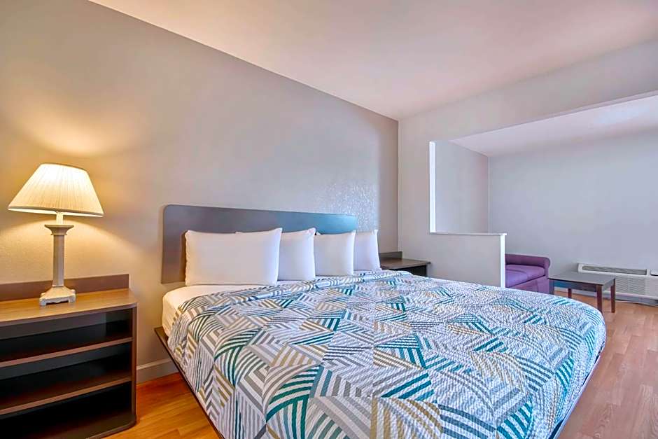 Motel 6-Springfield, OH