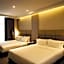 Kk Times Square Hotel