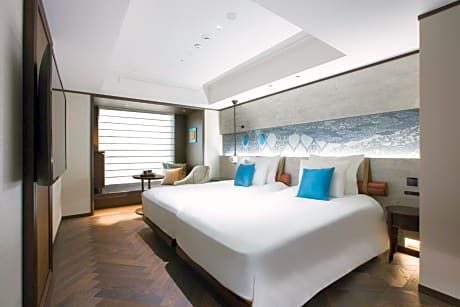 Deluxe Corner Twin Room