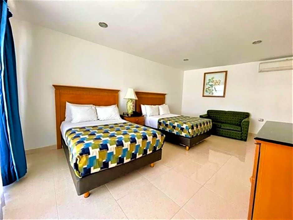 Hotel Embajadores