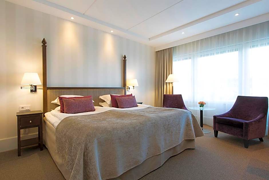 Elite Hotel Marina Plaza