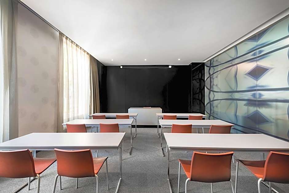 AC Hotel by Marriott Burgos