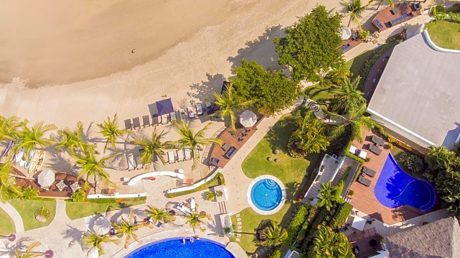 Vallarta Gardens Beach Front Hotel & Residences