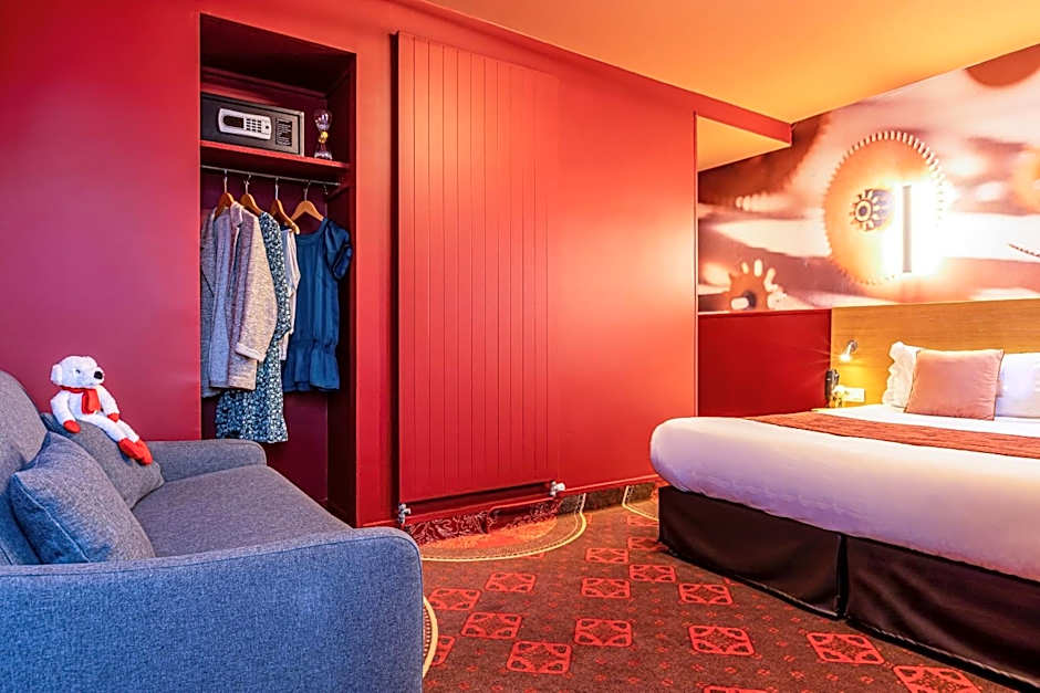 Hotel Ariane Montparnasse by Patrick Hayat