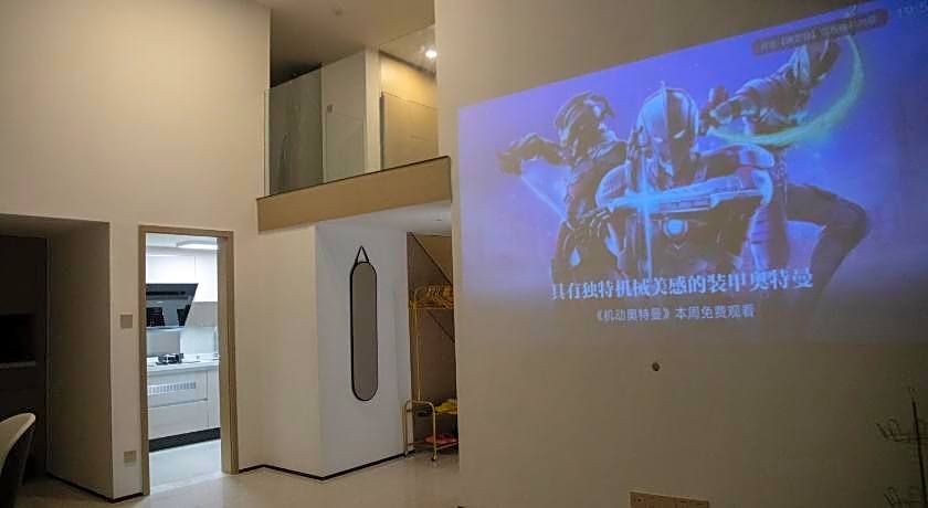 Sunny Apartment Of Grand Continental