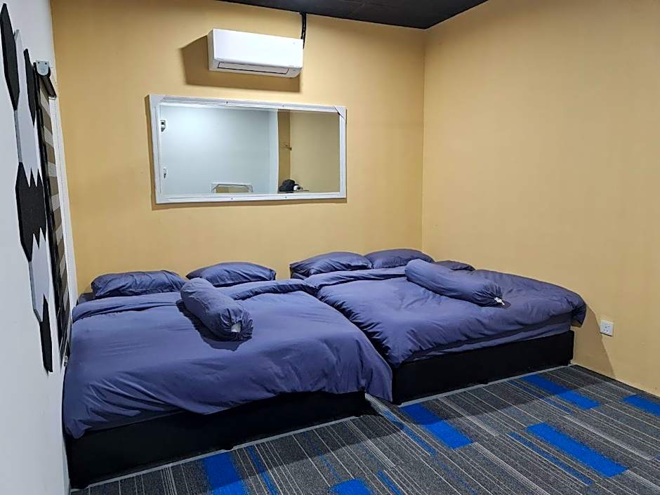 Ayden Hostel KLIA