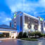 Holiday Inn Express Hotel & Suites Wilmington-University Ctr