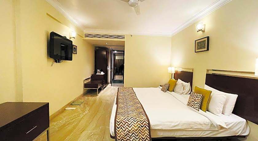 The Wall Street Beacon, Jaipur