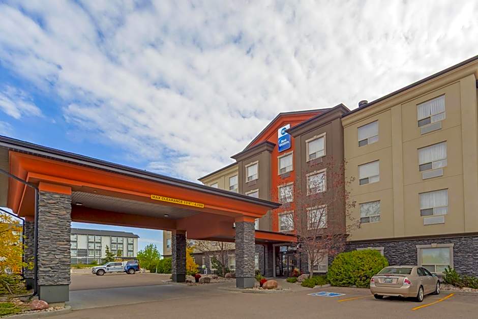 Best Western Bonnyville Inn & Suites