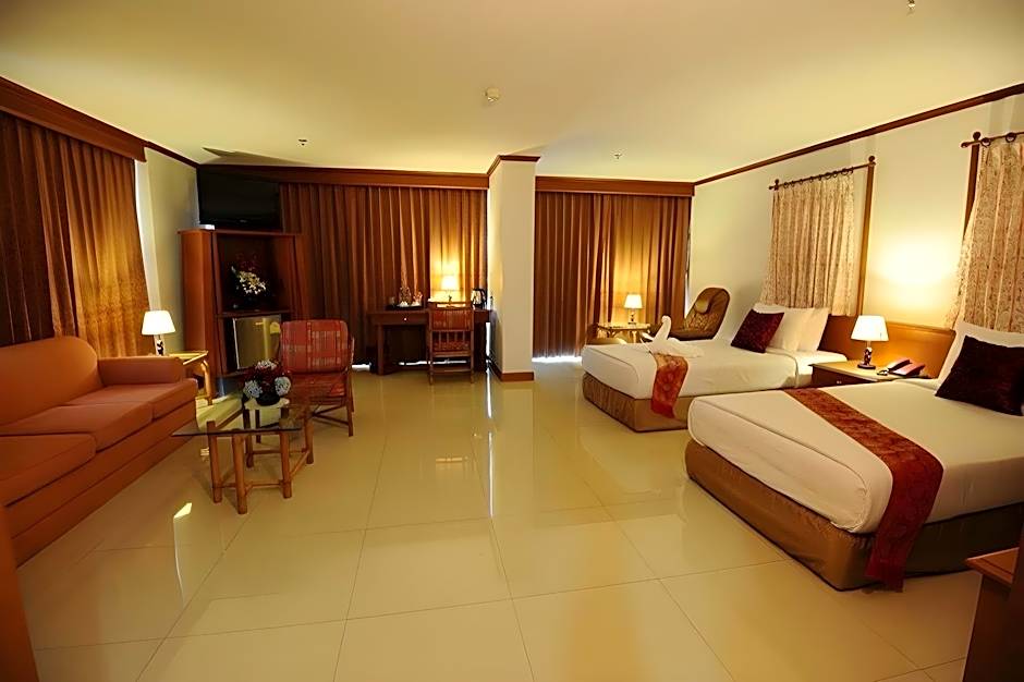 K Park Grand Hotel