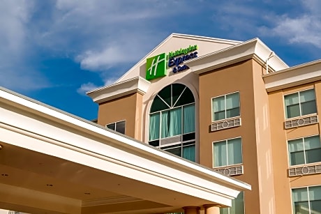 Holiday Inn Express Hotel & Suites Columbia I-26 @ Harbison Blvd By IHG