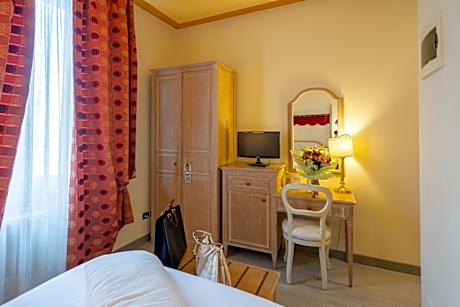 Classic Single Room