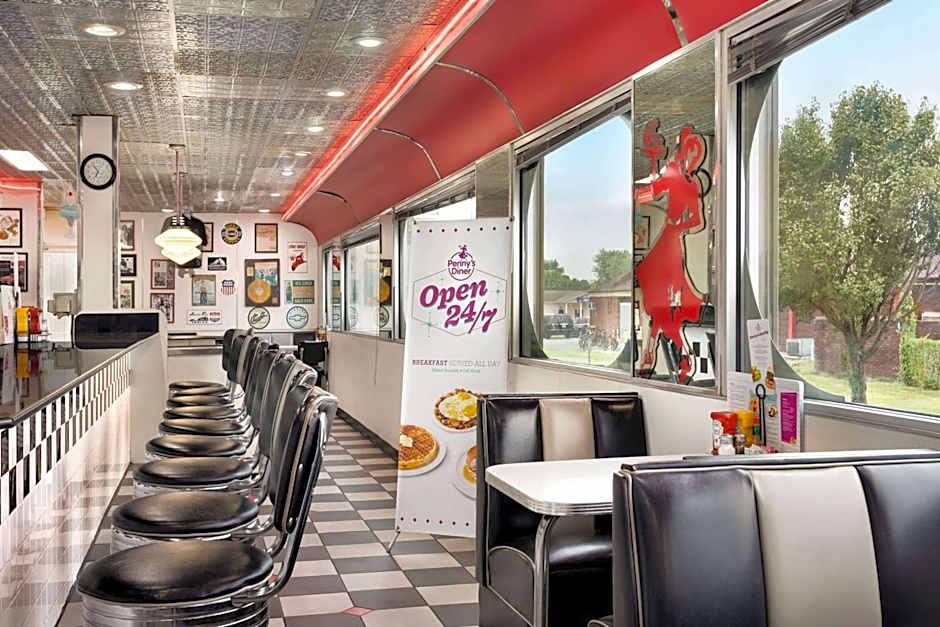 Travelodge by Wyndham Dexter