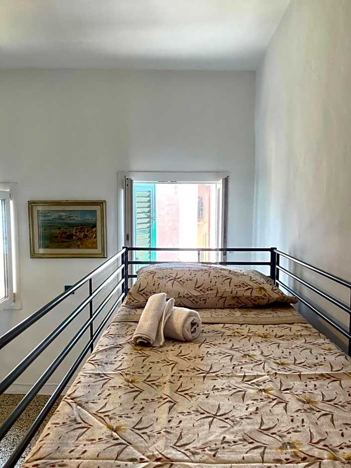 House hostel Livorno centro