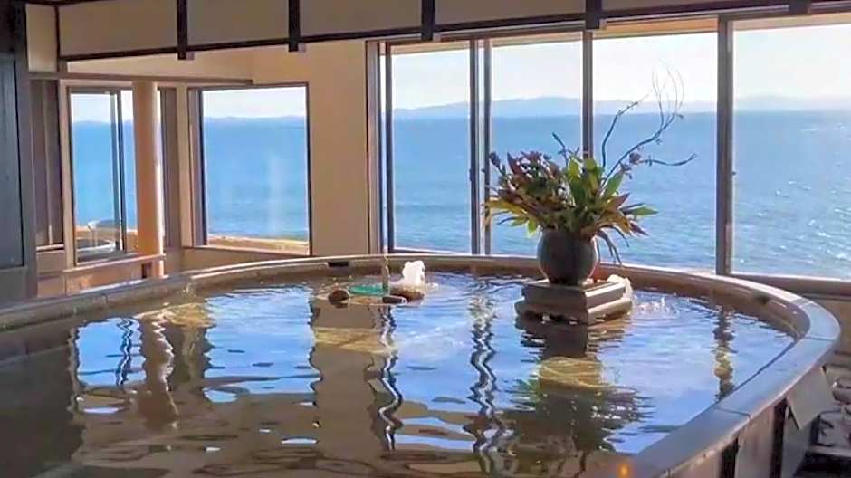 Yamaumi Onsen Shyuku Kaifuu