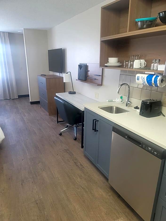 Candlewood Suites Southfield By IHG