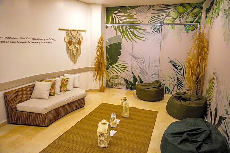 Hotel Bolivariana Plaza Medellin