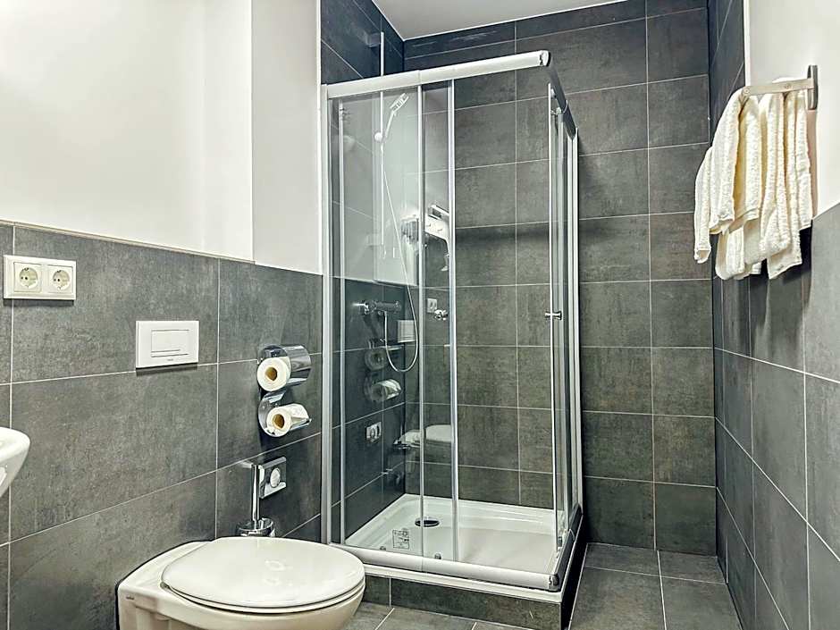 Hotel im Hegen - Free Parking