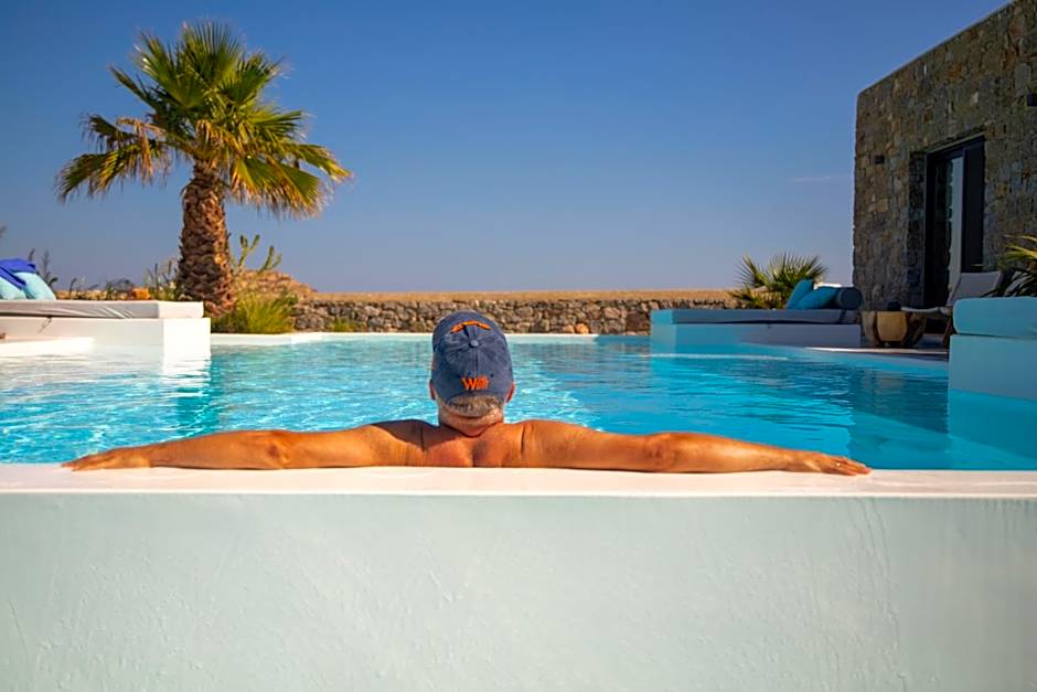 Myconian Theros Luxury Suites