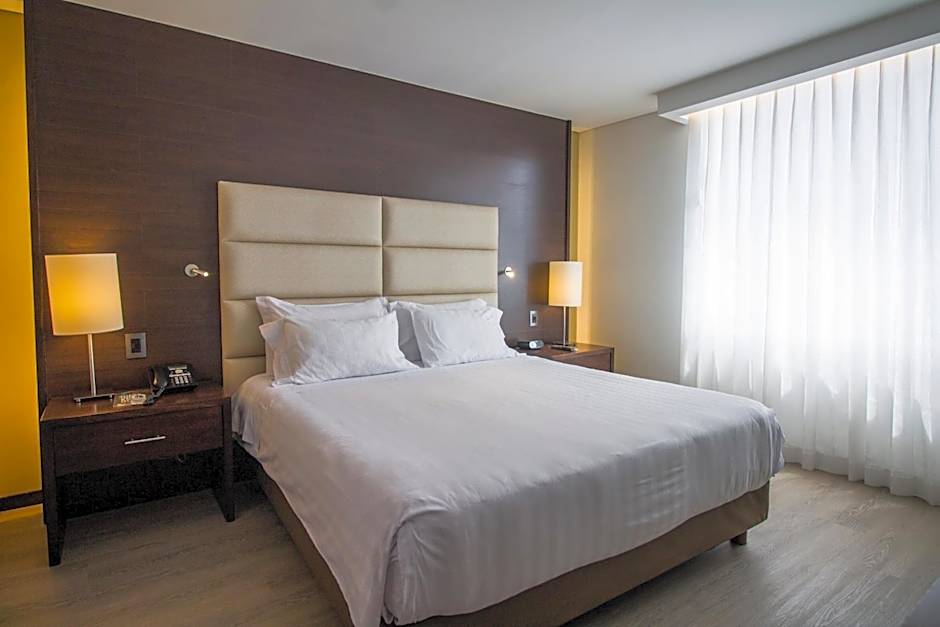 Hotel Estelar Milla De Oro