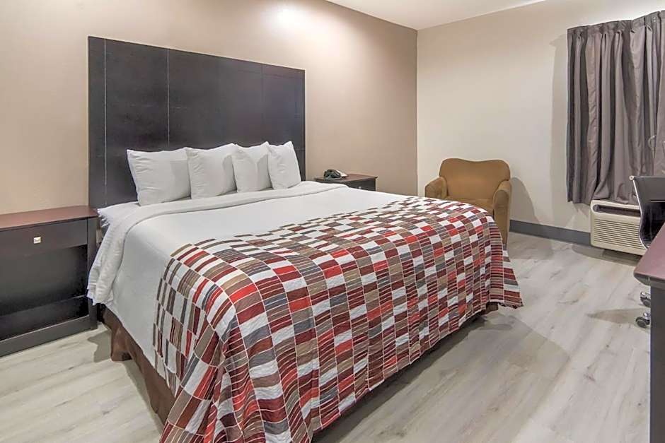 Red Roof Inn Terrell