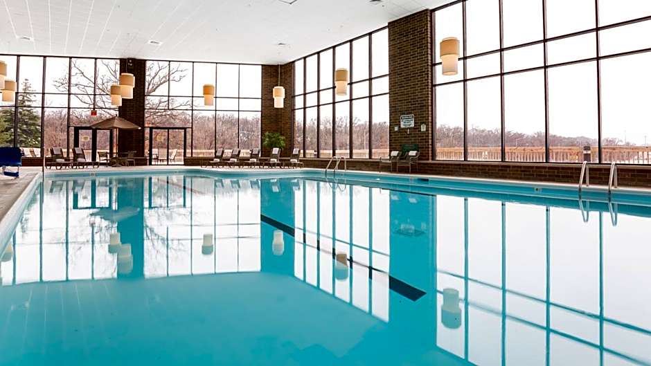 Holiday Inn Chicago Northwest/Crystal Lake/Convention Center By IHG