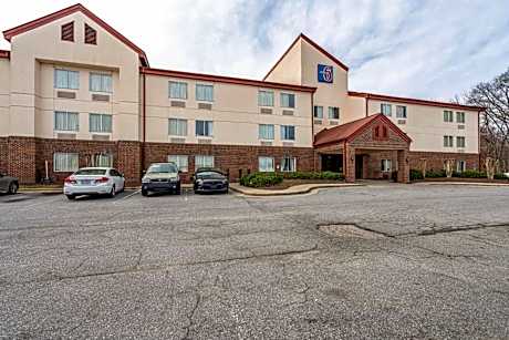 Motel 6-Rocky Mount, NC