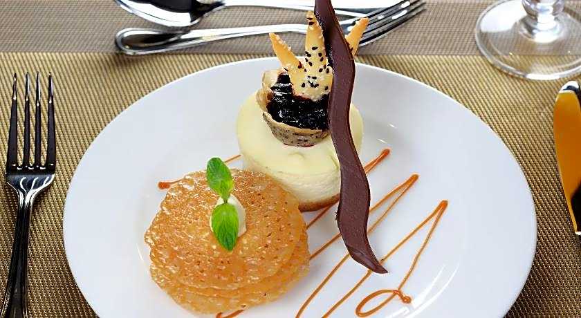 Best Western Plus Fursan Hotel