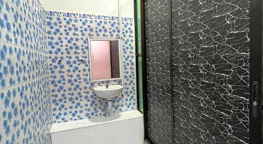 OYO 89782 Ranau City Inn