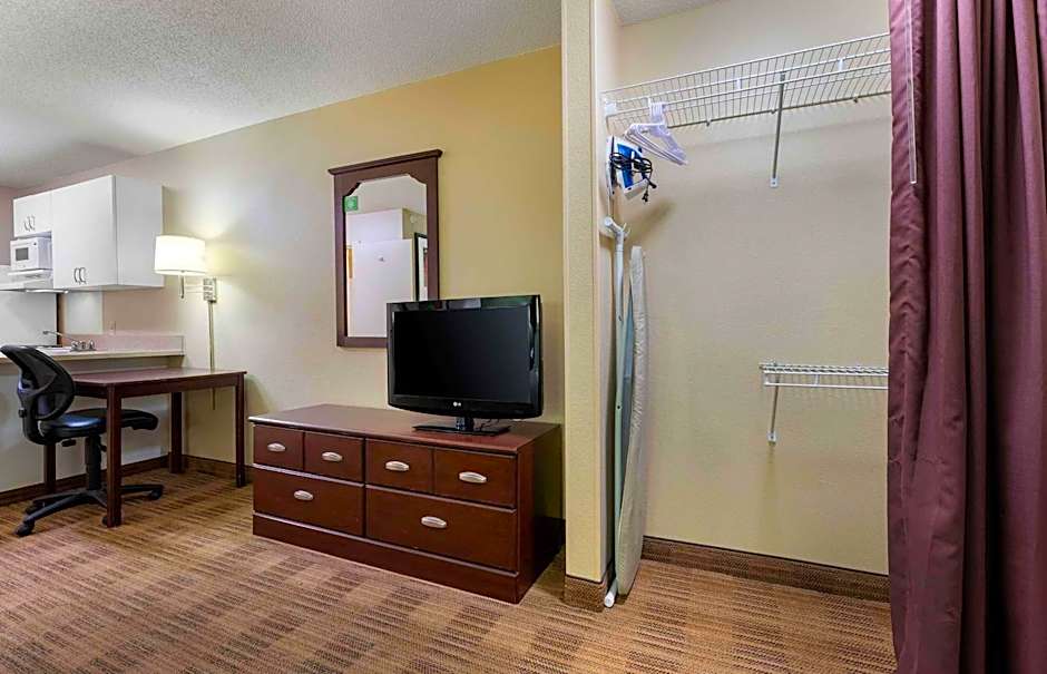 Extended Stay America Suites - Indianapolis - Castleton