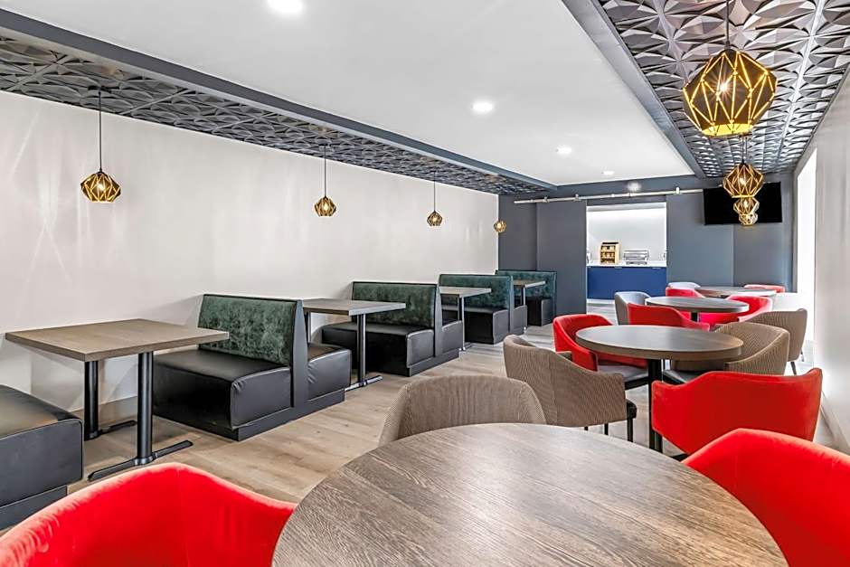 Best Western Buffalo Inn & Suites