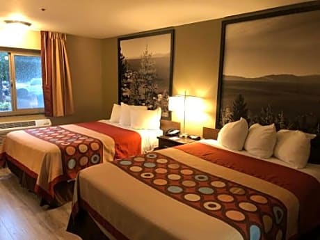 Double Room with Two Double Beds - Non-Smoking