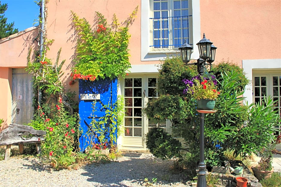 Le Mas De La Cigale Bleue, Caumont Sur Durance