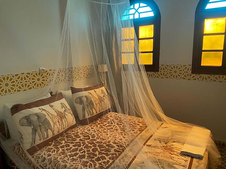Riad Salt River