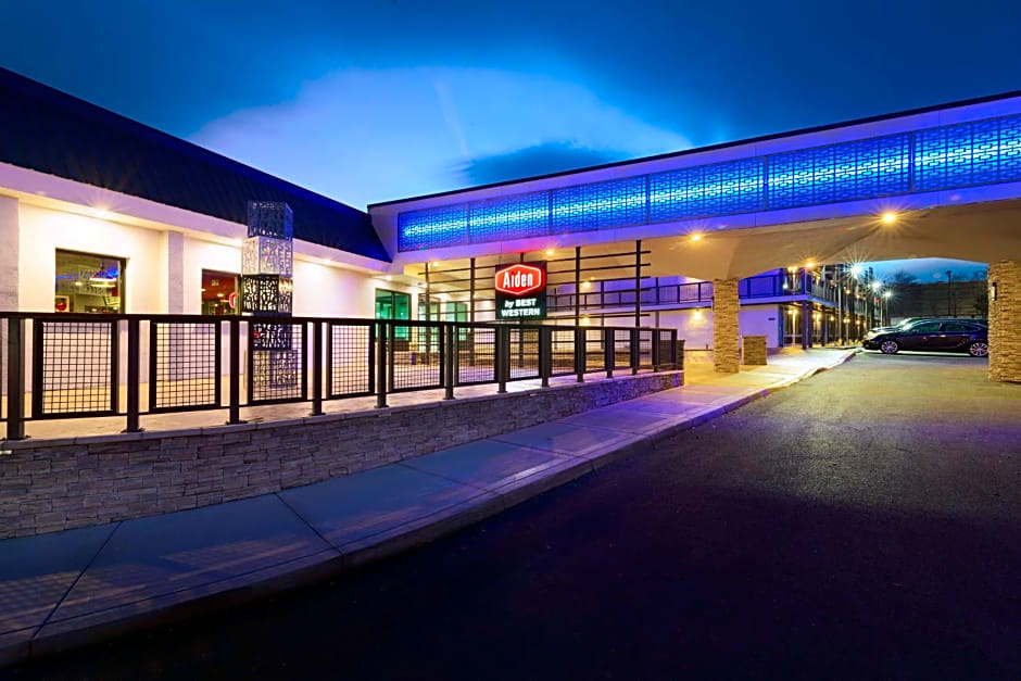 Aiden by Best Western at South Reno