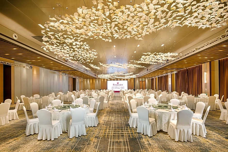 RAMADA PLAZA SHENGZHOU CITY CENTER