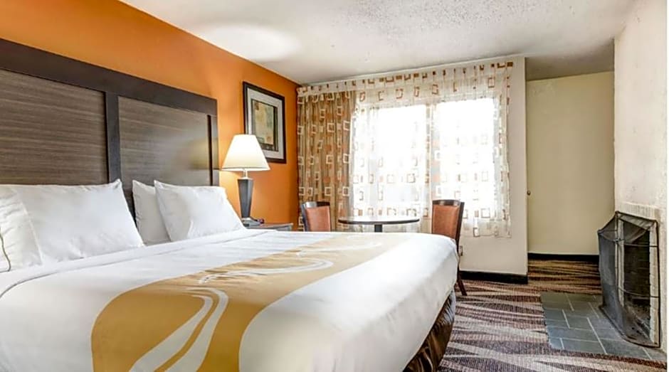 Quality Inn Creekside Gatlinburg