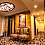 Town Season Hotel