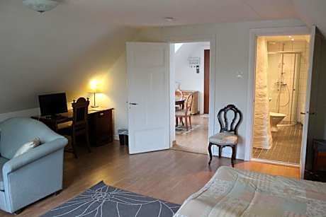 Superior Room with Spa Bath