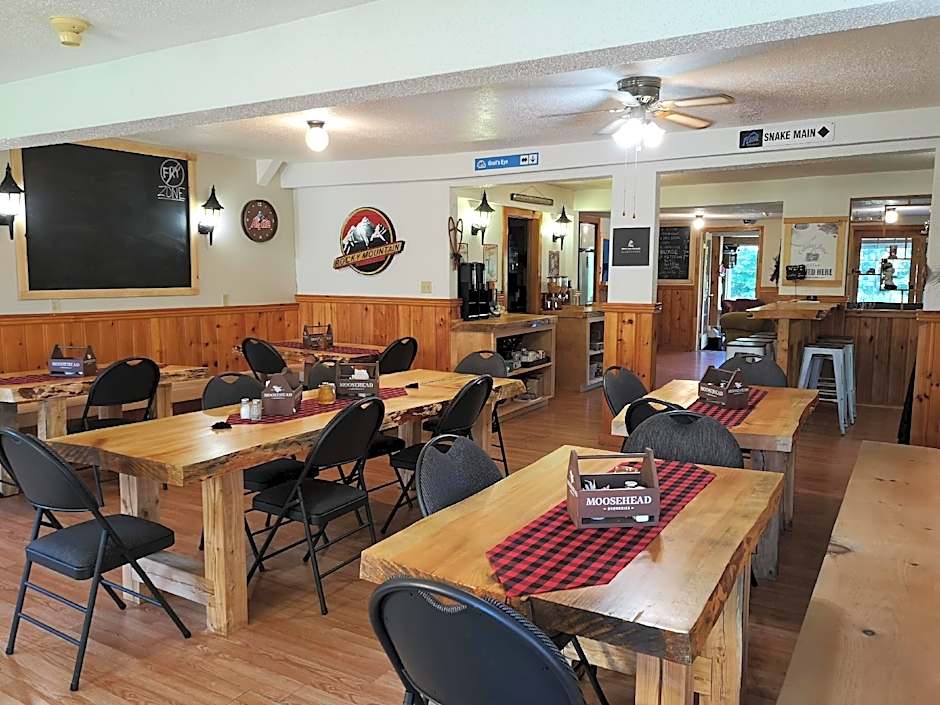 Crabbe Mountain Inn