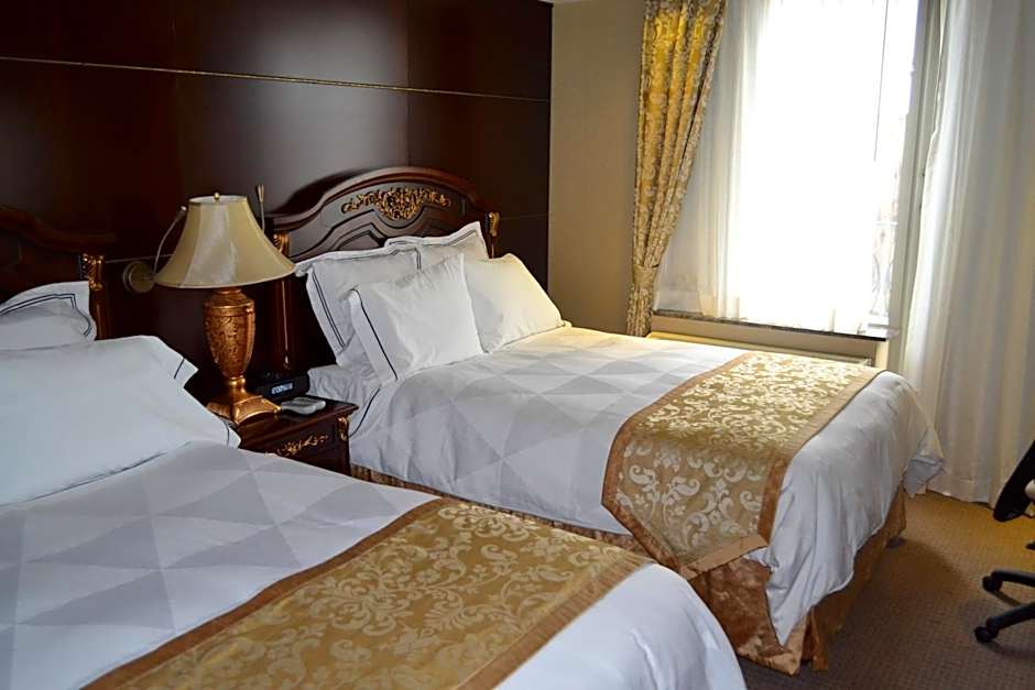 Radisson Hotel Toronto Airport West