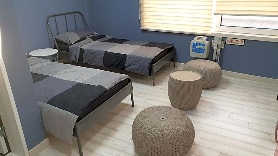 Bluehum Guesthouse