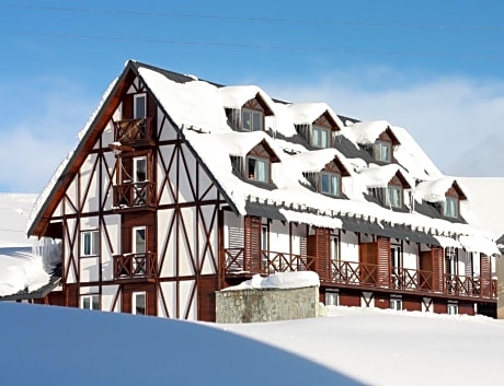 Edelweiss Hotel