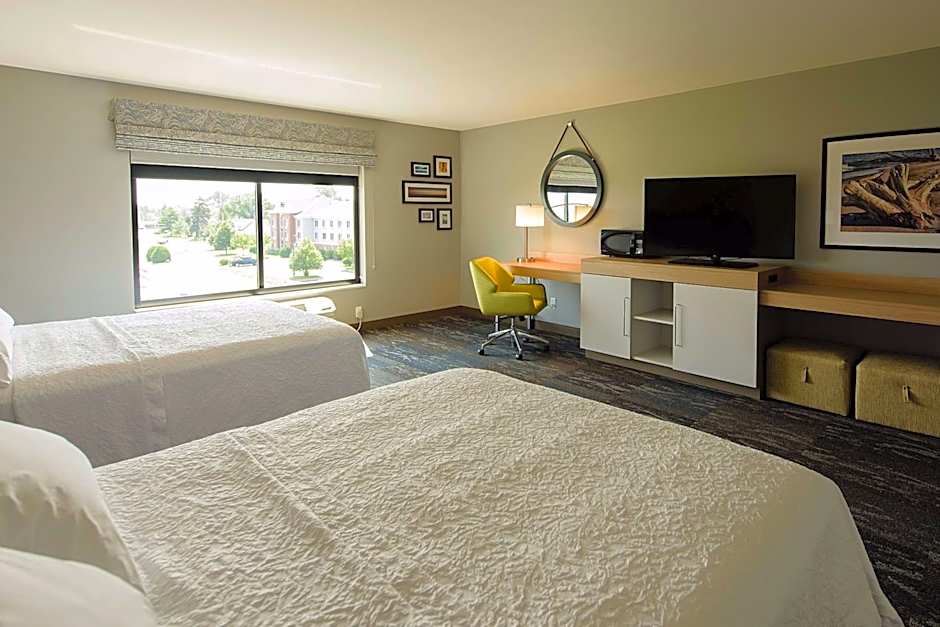 Hampton Inn By Hilton Superior Duluth