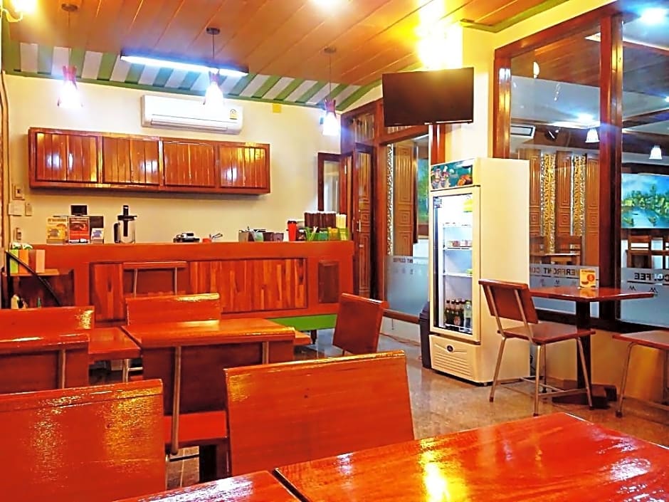 Riverfront Hotel Mukdahan