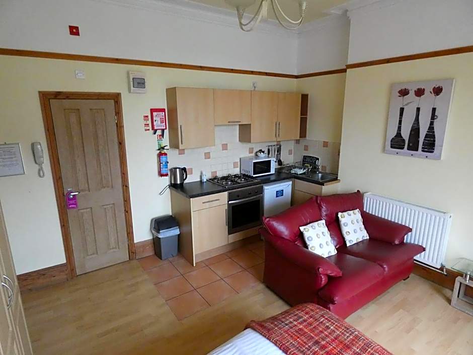 Hurst Dene Aparthotel