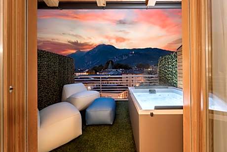 Junior Suite with Hot Tub
